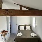 Casa de Férias Du Ferrand Au Coeur Des Vignes